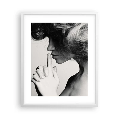 Affiche dans un cadre blanc - Poster - A l'écoute d'elle-même - 40x50 cm
