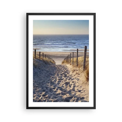 Affiche dans un cadre noir - Poster - Le bruit de la mer, le chant des oiseaux, une plage sauvage parmi les herbes… - 50x70 cm