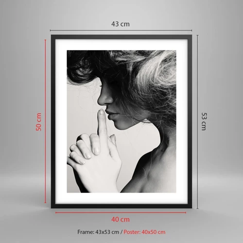 Affiche dans un cadre noir - Poster - A l'écoute d'elle-même - 40x50 cm