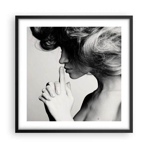 Affiche dans un cadre noir - Poster - A l'écoute d'elle-même - 50x50 cm