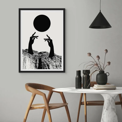Affiche dans un cadre noir - Poster - Composition surréaliste : le soleil et le reste - 50x70 cm