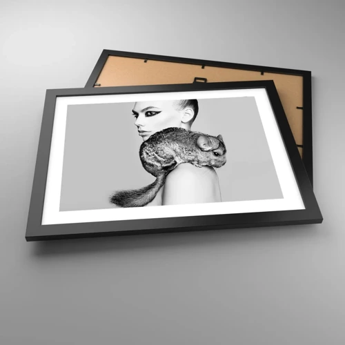Affiche dans un cadre noir - Poster - Dame au chinchilla - 40x30 cm