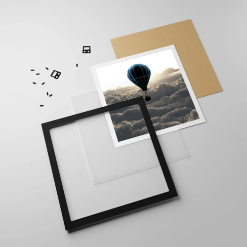 Affiche dans un cadre noir - Poster - Un vagabond au dessus des nuages - 40x40 cm