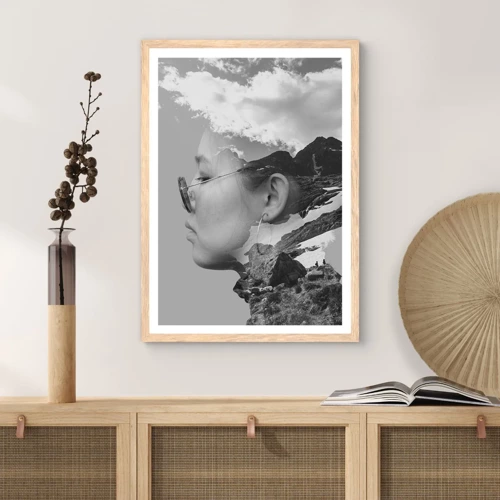 Affiche dans un chêne clair - Poster - Portrait de montagnes et nuages - 50x70 cm
