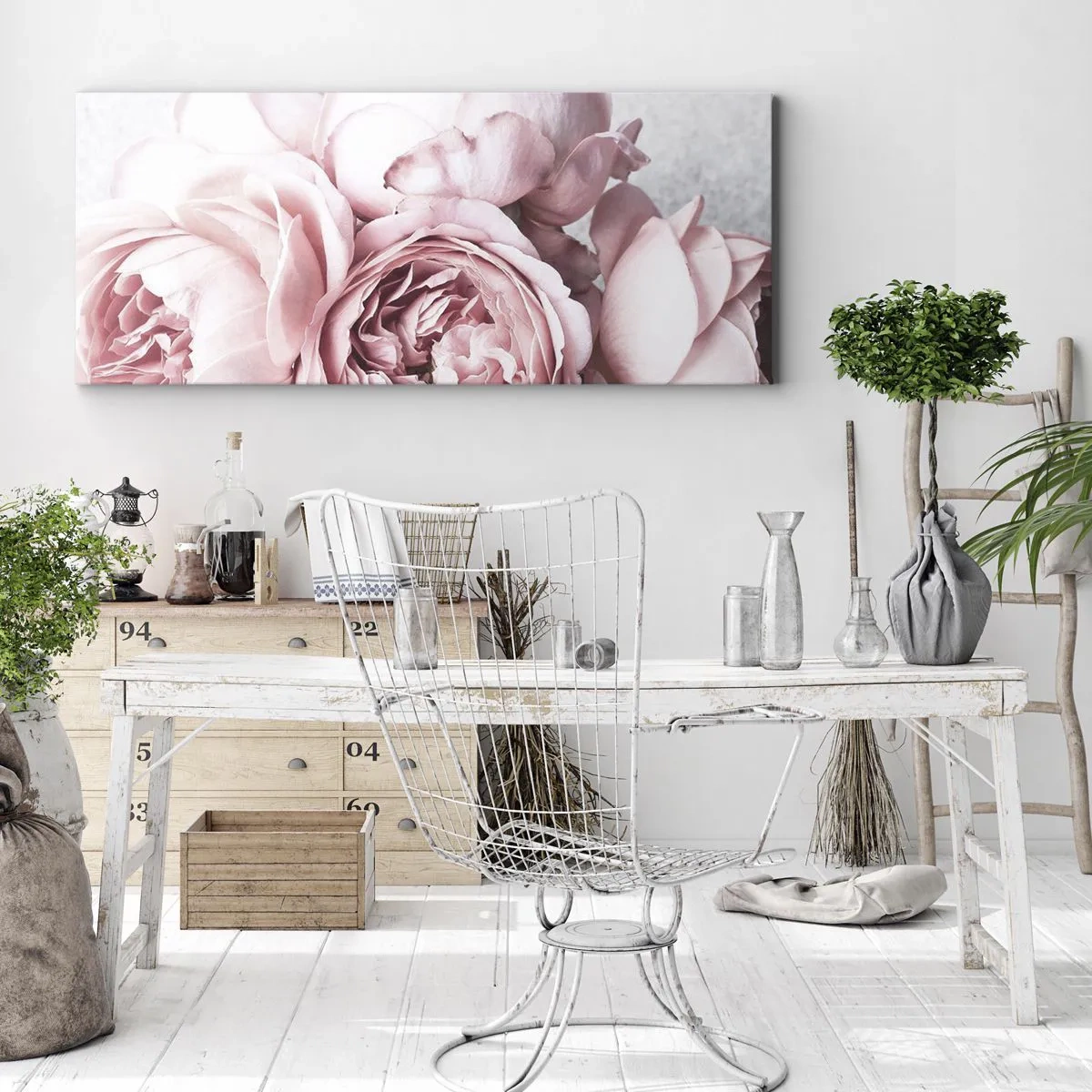 Impression sur toile - Image sur toile - Pivoines roses dans une lumière douce sur un fond clair - 140x50cm - Pour les romantiques - Décoration murale moderne pour le salon et la chambre ARTTOR