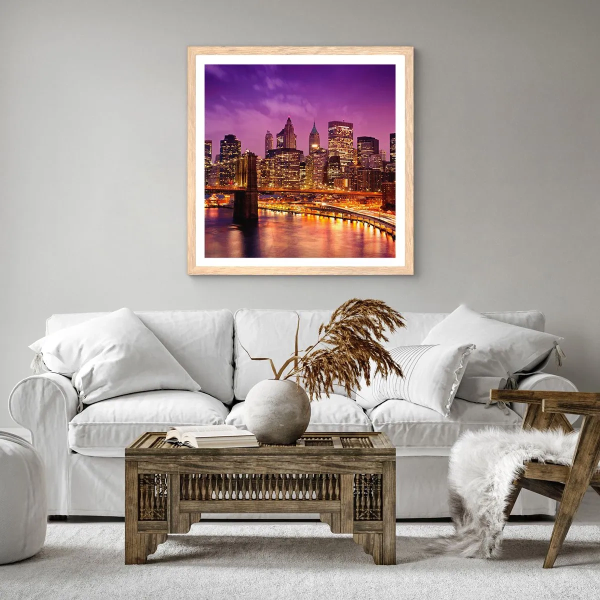Affiche dans un chêne clair - Poster - Manhathann or violet - 30x30 cm