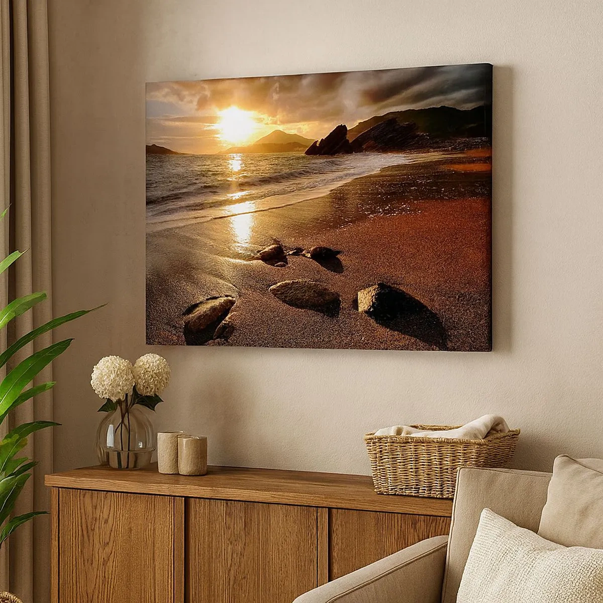 Impression sur toile - Image sur toile - Plage au coucher du soleil avec des pierres sur le rivage - 70x50cm - Suivez le soleil sur les collines - Décoration murale moderne pour le salon et la chambre ARTTOR