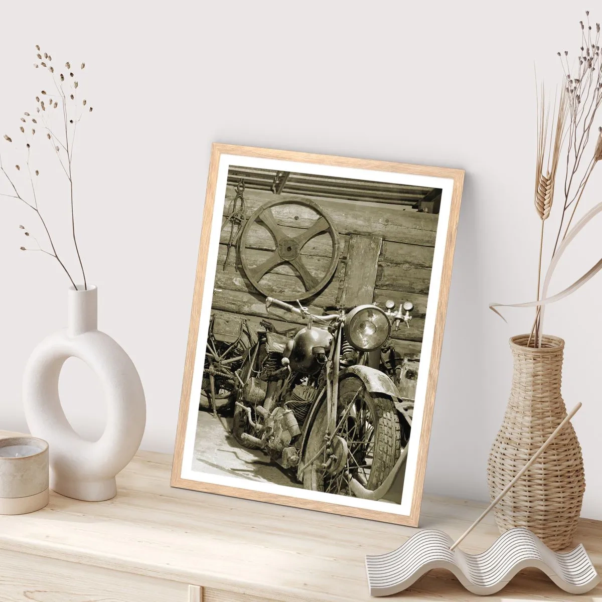 Affiche dans un chêne clair - Poster - Dans le hangar de l'oncle Władek - 30x40 cm