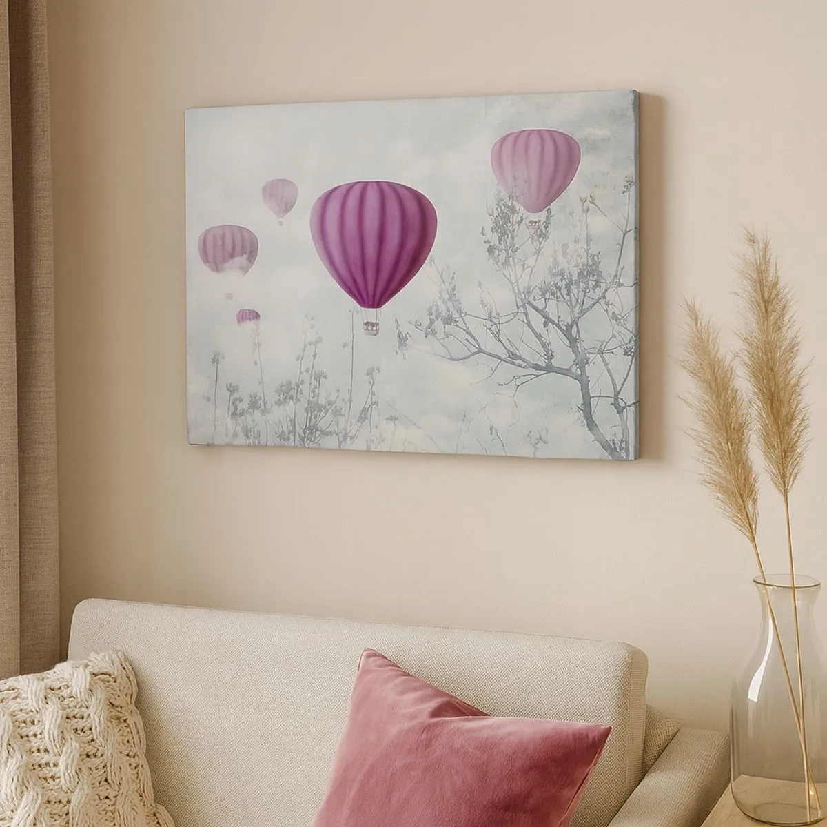 Impression sur toile - Image sur toile - Des ballons violets flottant au-dessus des arbres dans les nuages - 70x50cm - Comme des navires dans le ciel - Décoration murale moderne pour le salon et la chambre ARTTOR