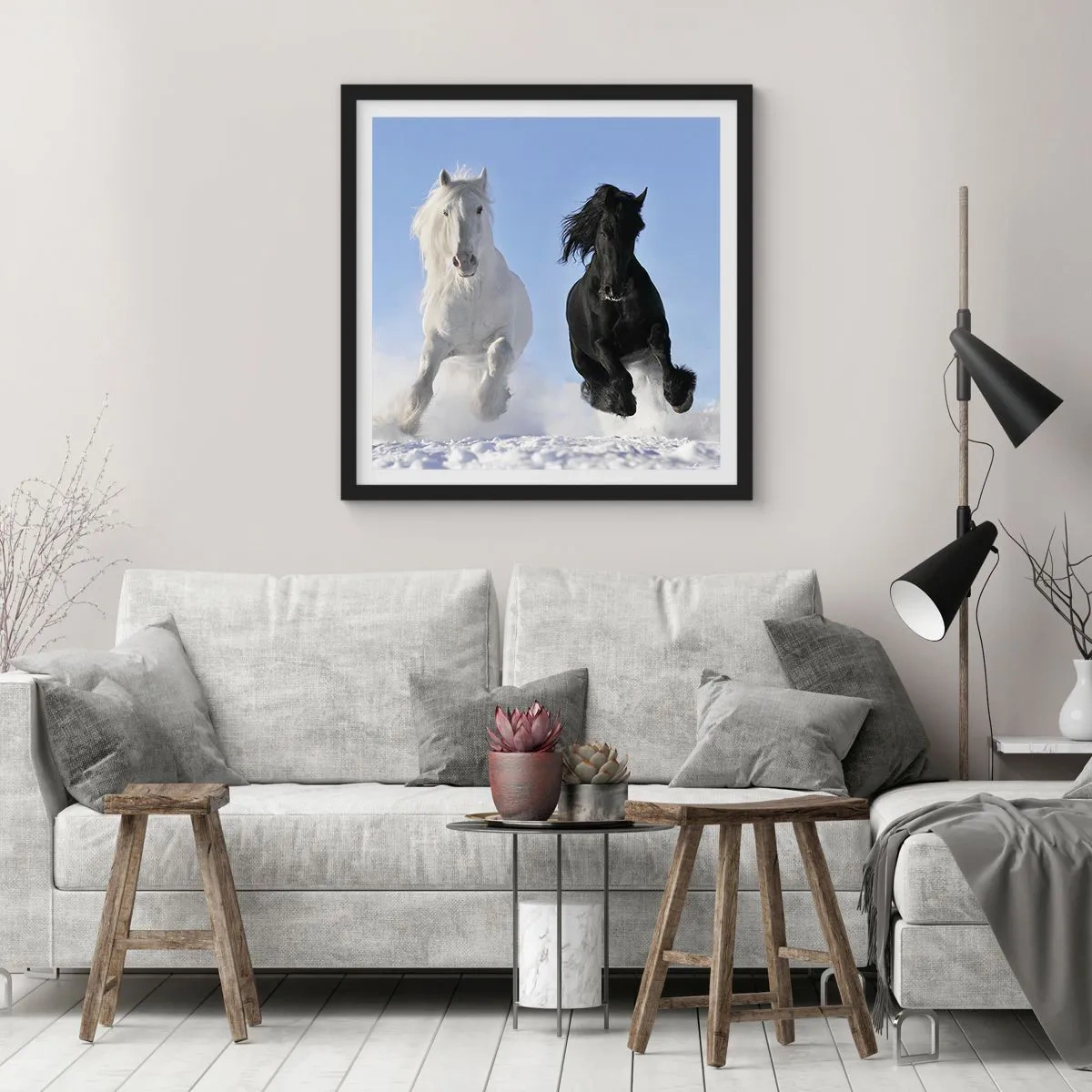 Affiche dans un cadre noir - Poster - Galop noir et blanc - 30x30 cm