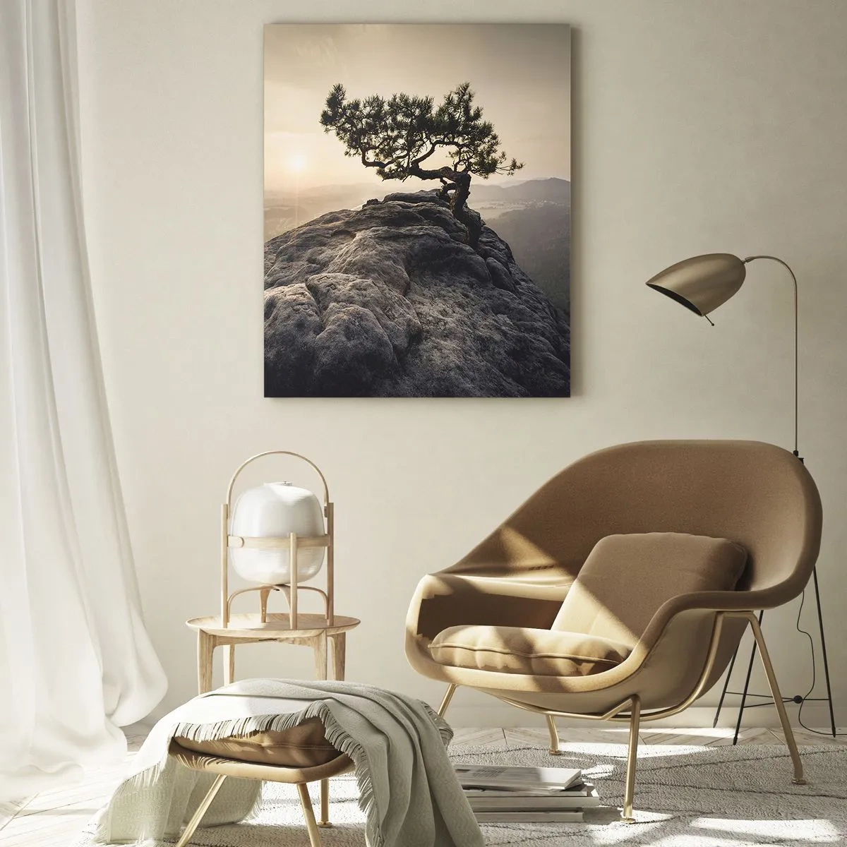 Impression sur verre - Image sur verre - Un arbre sur un rocher à la lumière du soleil levant - 50x70cm - La vie gagne toujours - Décoration murale moderne pour le salon et la chambre ARTTOR