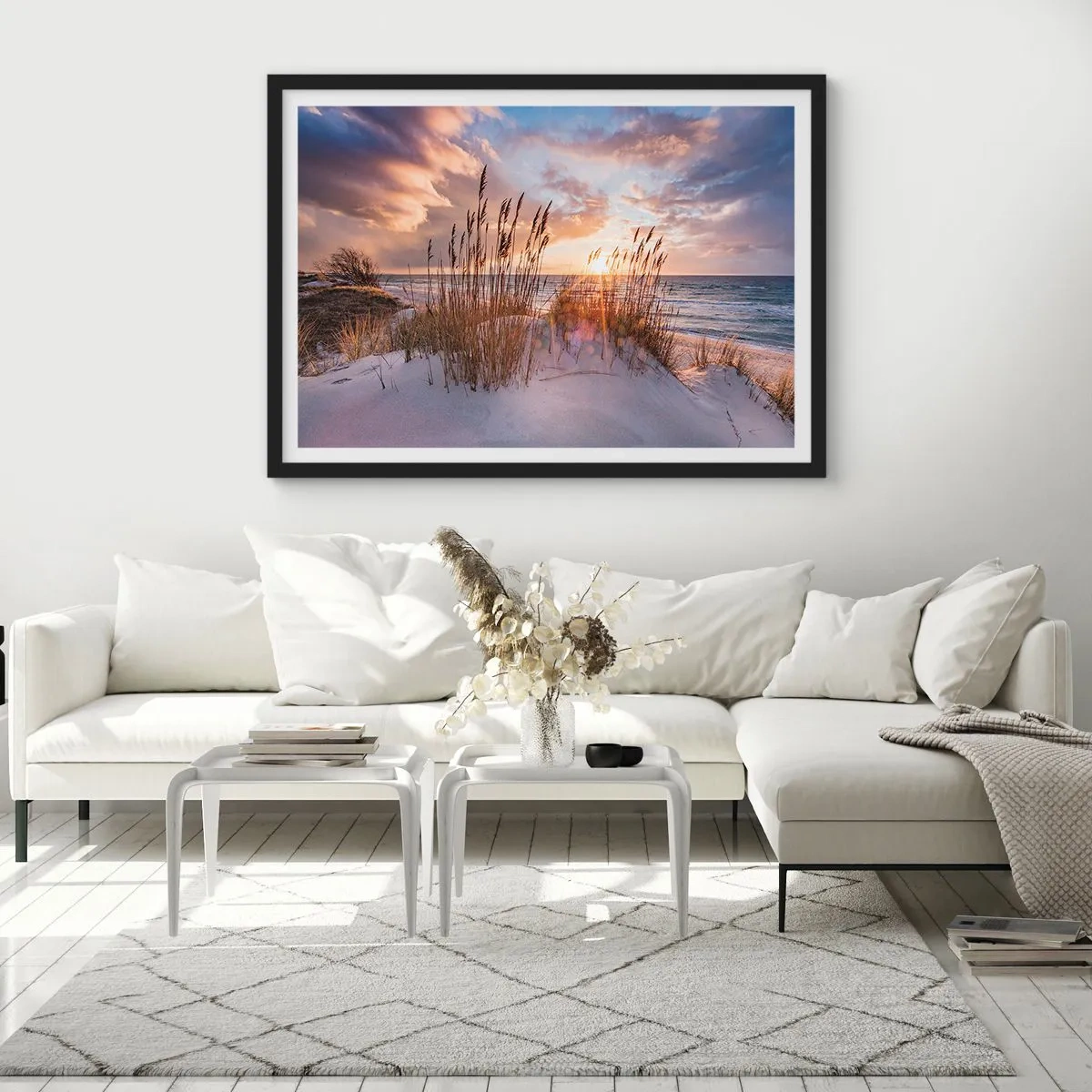 Affiche dans un cadre noir - Poster - Dunes avec des herbes sur fond de soleil couchant - 100x70cm - Salutations du soleil et du vent - Décoration murale moderne pour le salon et la chambre ARTTOR