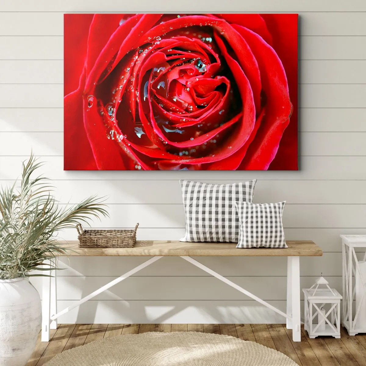 Impression sur toile - Image sur toile - Gros plan d'une rose rouge avec des gouttes d'eau sur les pétales - 70x50cm - Dans les gouttes de rosée - Décoration murale moderne pour le salon et la chambre ARTTOR