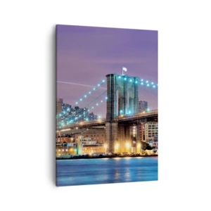 Impression sur toile - Image sur toile - Le pont de Brooklyn la nuit avec la ville illuminée en arrière-plan - 50x70cm - Depuis de nombreuses années le pont de Brooklyn - Décoration murale moderne pour le salon et la chambre ARTTOR