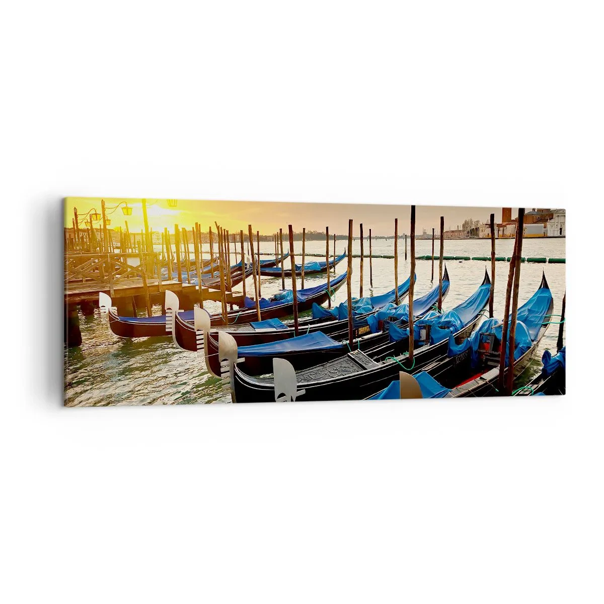 Impression sur toile - Image sur toile - Gondoles à Venise le matin à la lumière du soleil levant - 140x50cm - Avant que le vacarme n'arrive - Décoration murale moderne pour le salon et la chambre ARTTOR