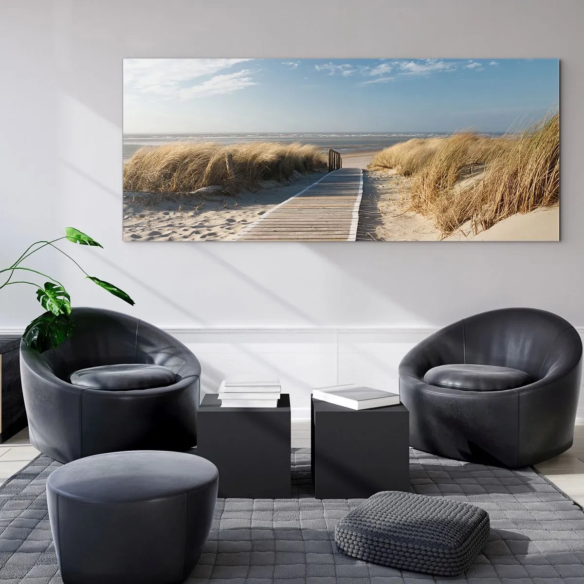 Impression sur verre - Image sur verre - Un chemin en bois mène à travers les dunes jusqu'à la mer calme - 140x50cm - Derrière la dune, dans le bruissement de l'herbe - Décoration murale moderne pour le salon et la chambre ARTTOR