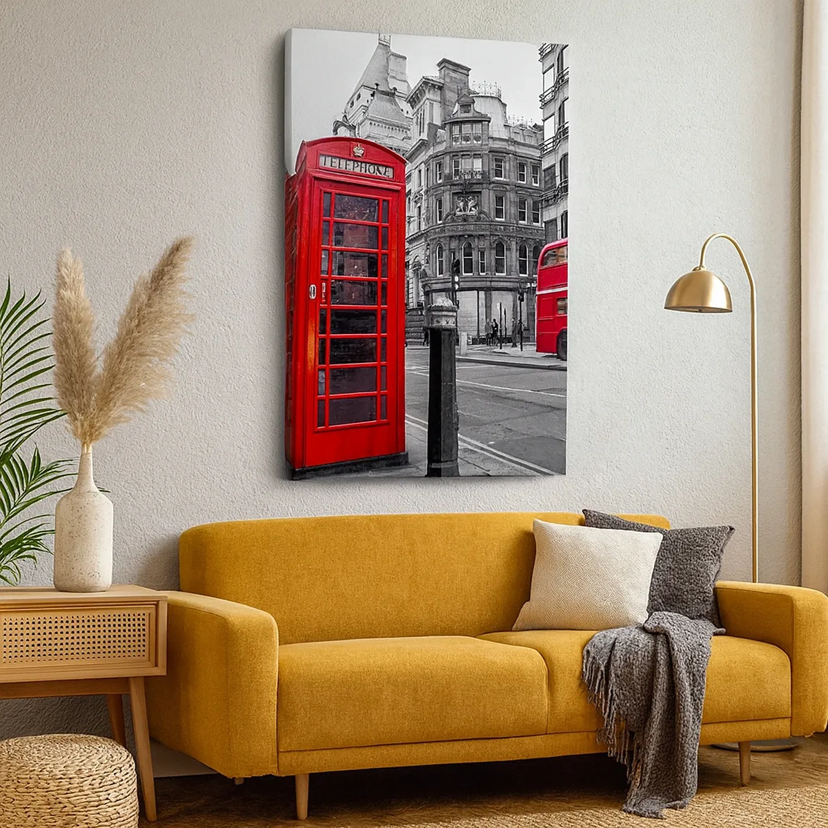 Impression sur toile - Image sur toile - Une cabine téléphonique rouge et un bus à impériale à Londres avec la ville en arrière-plan - 50x70cm - Le plus rouge d'Europe - Décoration murale moderne pour le salon et la chambre ARTTOR