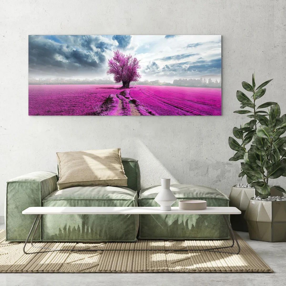 Impression sur verre - Image sur verre - Un arbre solitaire dans un champ dans une nuance de rose intense - 120x50cm - Lande - nature sauvage - Décoration murale moderne pour le salon et la chambre ARTTOR
