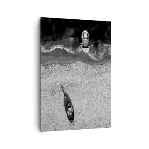 Impression sur toile - Image sur toile - Vue aérienne en noir et blanc de bateaux sur la plage - 70x100cm - Toujours sur le rivage… - Décoration murale moderne pour le salon et la chambre ARTTOR