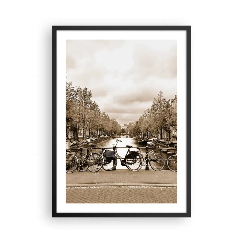 Affiche dans un cadre noir - Poster - Des vélos aux tons sépia au bord du canal - 50x70cm - Ambiance hollandaise - Décoration murale moderne pour le salon et la chambre ARTTOR
