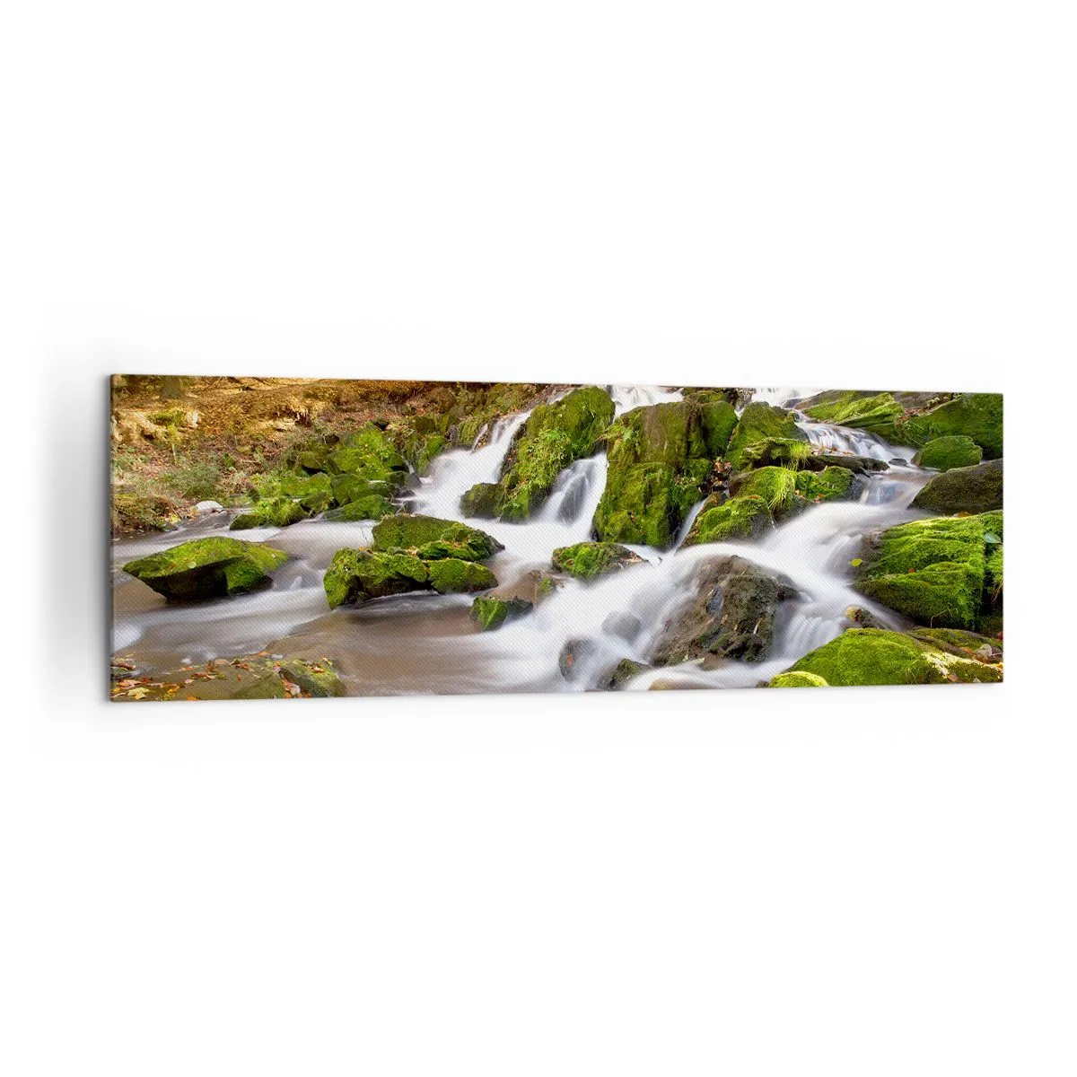 Impression sur toile - Image sur toile - Un paysage boisé avec une cascade entourée de mousse - 160x50cm - Rapidement à travers la forêt d'automne - Décoration murale moderne pour le salon et la chambre ARTTOR