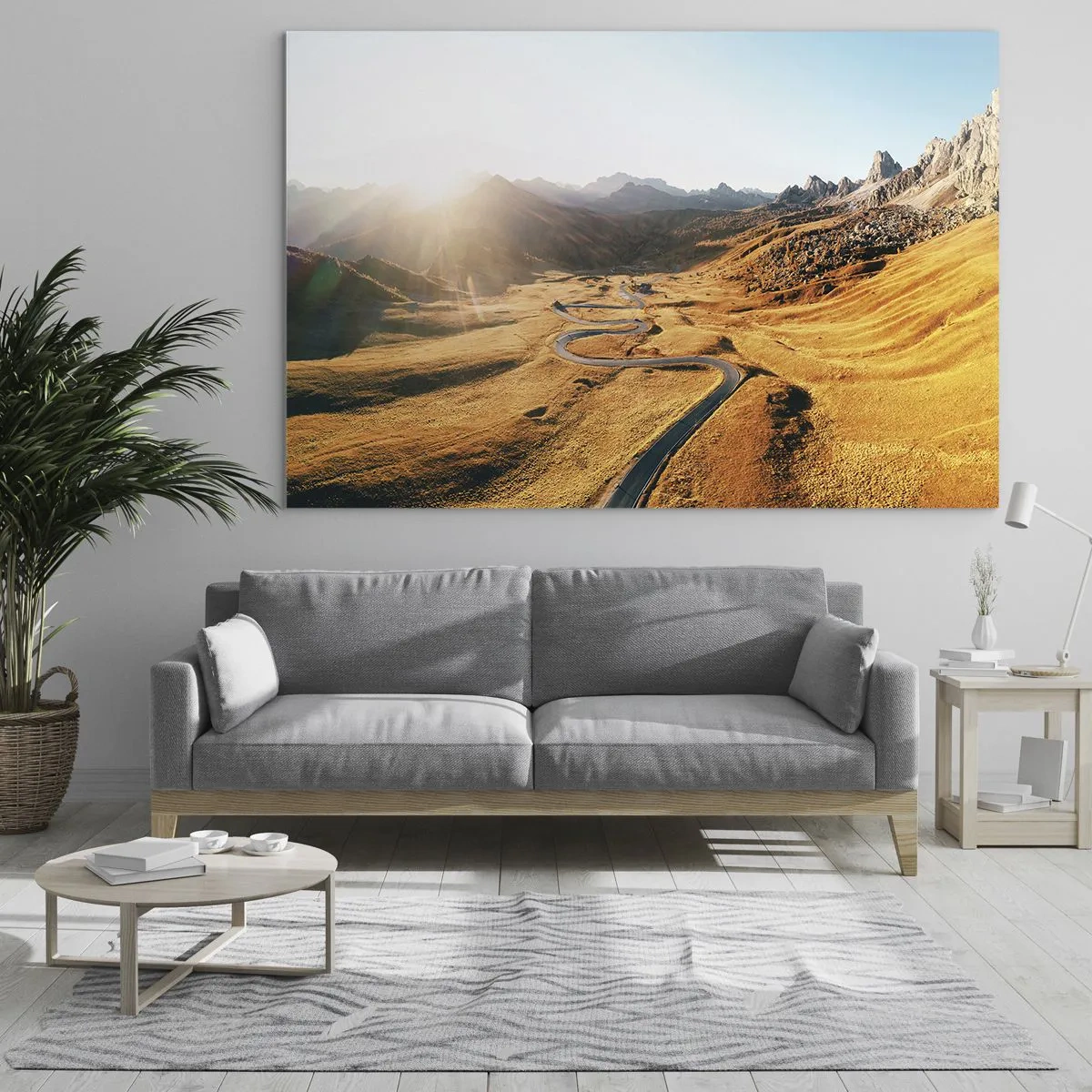 Impression sur verre - Image sur verre - Une route sinueuse dans une vallée dorée éclairée par le soleil - 70x50cm - Dans une vallée dorée - Décoration murale moderne pour le salon et la chambre ARTTOR