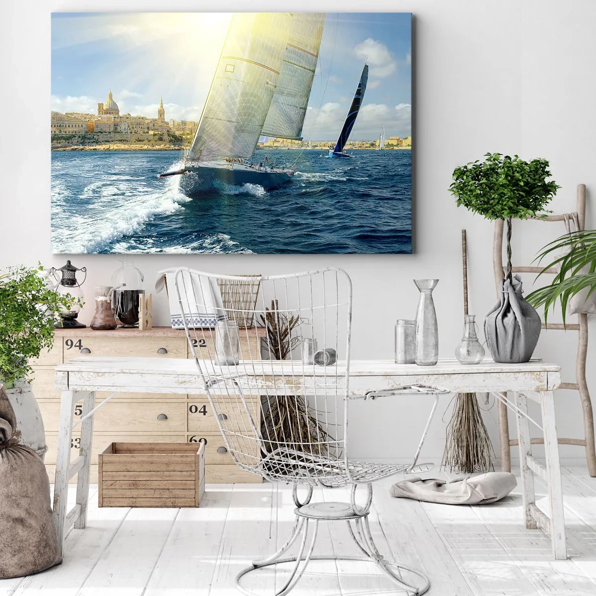 Impression sur toile - Image sur toile - Course de yachts sur fond de côte ensoleillée - 100x70cm - Il est temps de quitter la ville - Décoration murale moderne pour le salon et la chambre ARTTOR