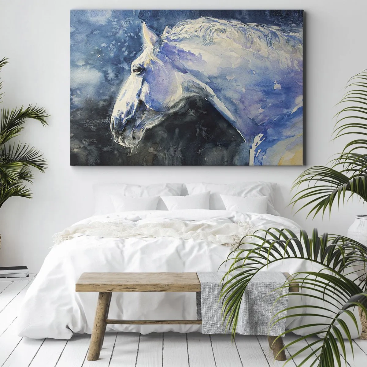 Impression sur toile - Image sur toile - Portrait d'un cheval dans des tons de bleu avec un effet aquarelle pictural. - 70x50cm - Portrait dans une lueur azur - Décoration murale moderne pour le salon et la chambre ARTTOR