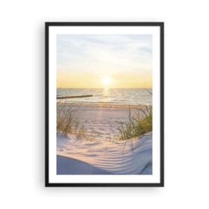 Affiche dans un cadre noir - Poster - Plage au coucher du soleil avec vue sur la mer - 50x70cm - Le bruit de la mer, le chant des oiseaux, une plage sauvage parmi les herbes… - Décoration murale moderne pour le salon et la chambre ARTTOR