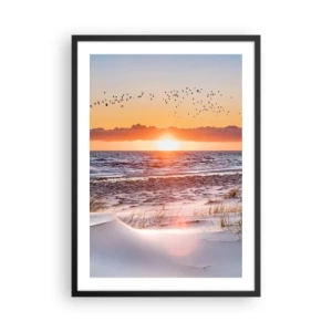 Affiche dans un cadre noir - Poster - Coucher de soleil sur la mer avec des oiseaux à l'horizon et la plage - 50x70cm - Paysage horizontal - Décoration murale moderne pour le salon et la chambre ARTTOR