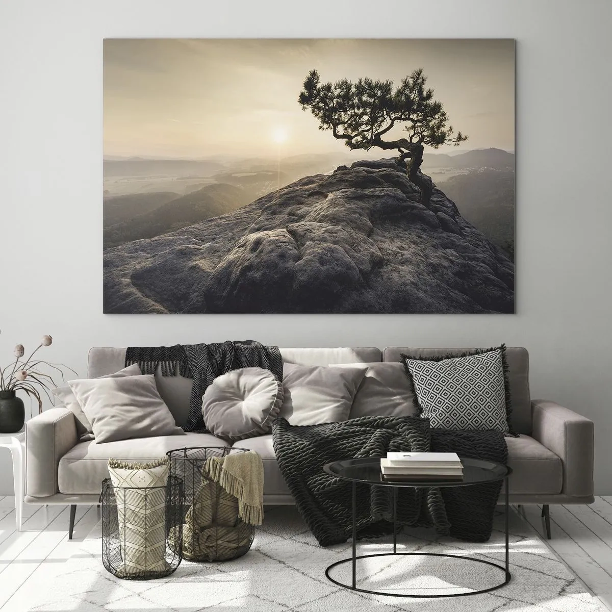 Impression sur verre - Image sur verre - Un arbre sur un rocher à la lumière du soleil levant - 70x50cm - La vie gagne toujours - Décoration murale moderne pour le salon et la chambre ARTTOR