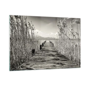 Impression sur verre - Image sur verre - Un pont en bois traverse l'herbe au-dessus d'un lac tranquille. - 120x80cm - Dans le calme de l'herbe - Décoration murale moderne pour le salon et la chambre ARTTOR