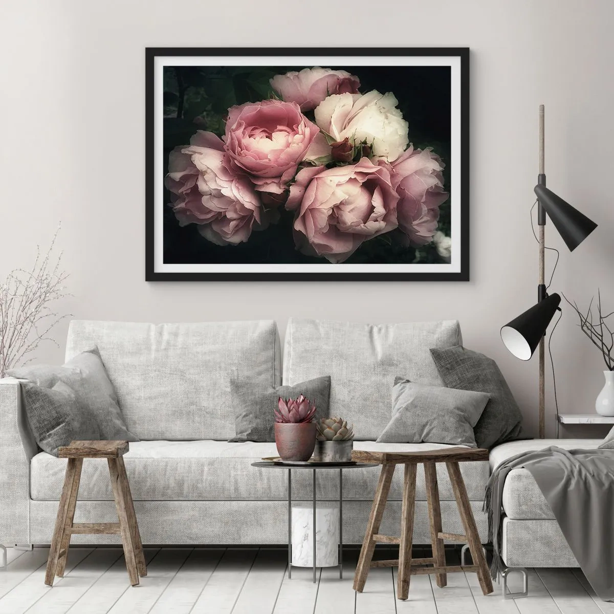 Affiche dans un cadre noir - Poster - Un bouquet de roses aux tons délicats de rose et de blanc - 70x50cm - Le charme de la belle époque - Décoration murale moderne pour le salon et la chambre ARTTOR