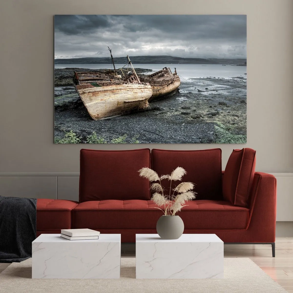 Impression sur verre - Image sur verre - Deux bateaux en bois délabrés sur la rive rocheuse du lac - 120x80cm - "En signe d'épreuves difficile" - Décoration murale moderne pour le salon et la chambre ARTTOR