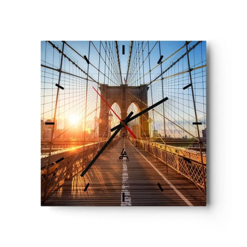 Horloge murale - Pendule murale - Le pont à la lumière du soleil couchant avec vue sur la ville - 30x30cm - Sur le pont d'or - Décoration murale moderne pour le salon et la chambre ARTTOR