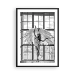 Affiche dans un cadre noir - Poster - Une figure avec des ailes d'ange sur le fond d'une fenêtre - 50x70cm - La ville des anges? - Décoration murale moderne pour le salon et la chambre ARTTOR
