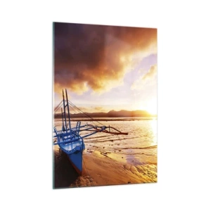Impression sur verre - Image sur verre - Bateau sur la plage au coucher du soleil avec un ciel dramatique - 50x70cm - Allongez-vous dans le sable après une longue journée - Décoration murale moderne pour le salon et la chambre ARTTOR