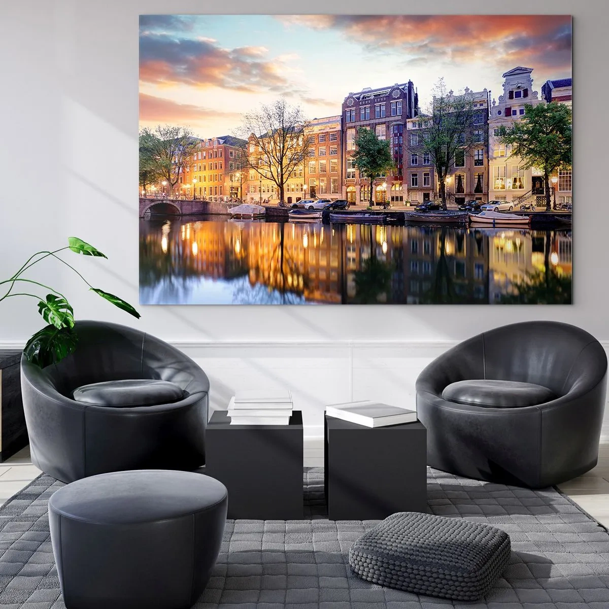 Impression sur verre - Image sur verre - Canal d'Amsterdam au coucher du soleil avec reflet dans l'eau - 100x70cm - Beauté hollandaise sobre et sereine - Décoration murale moderne pour le salon et la chambre ARTTOR