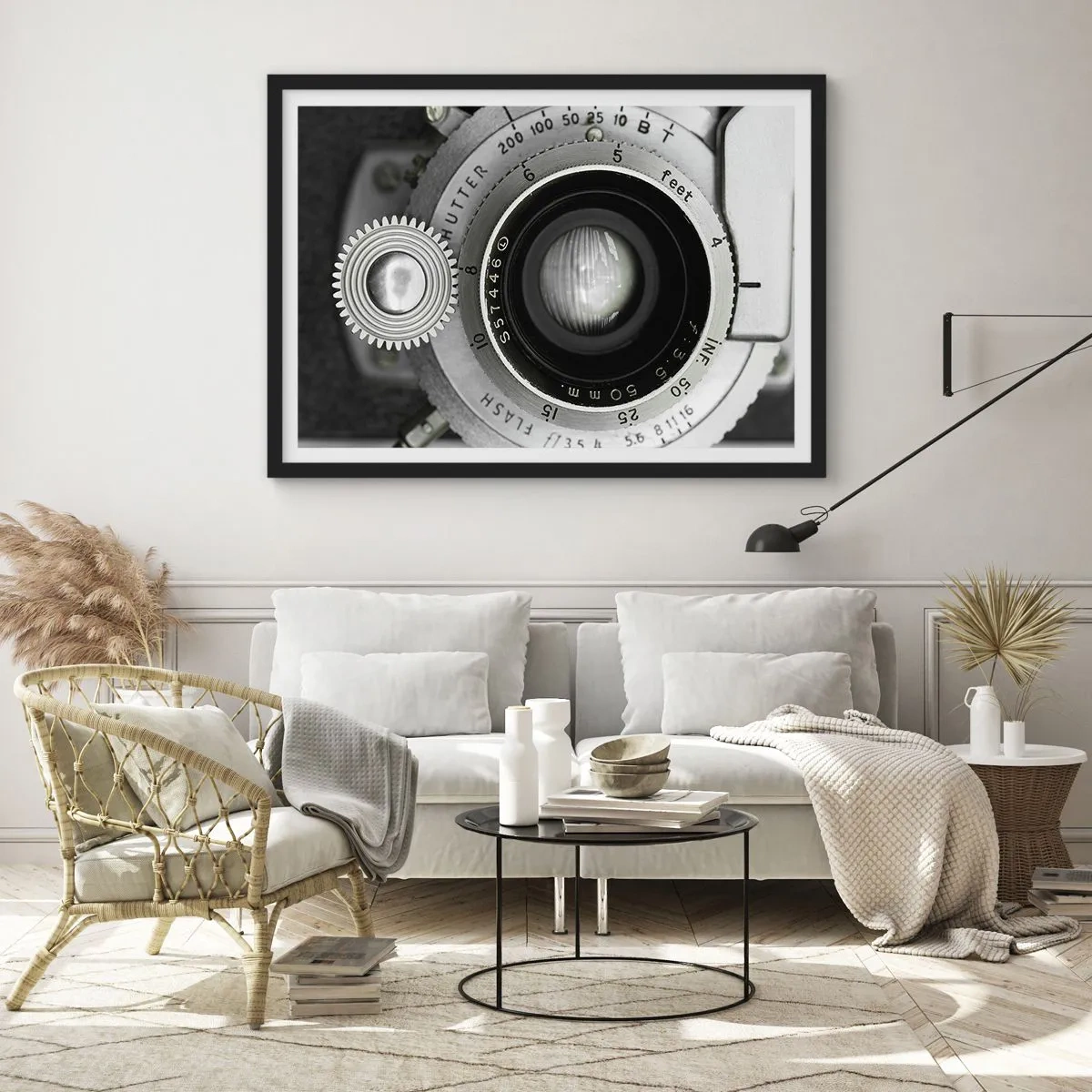Affiche dans un cadre noir - Poster - L'objectif d'un vieil appareil photo - 70x50cm - Histoire d'Hollywood - Décoration murale moderne pour le salon et la chambre ARTTOR
