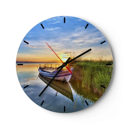 Horloge murale - Pendule murale - Un bateau sur le lac au coucher du soleil - 30x30cm - La crique où les rêves deviennent réalité - Décoration murale moderne pour le salon, la cuisine et la chambre ARTTOR