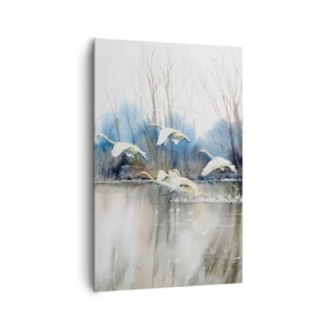 Impression sur toile - Image sur toile - Cygnes en vol au-dessus d'un lac gelé dans un paysage hivernal - 80x120cm - Comme dans un conte de fées sur les cygnes sauvages - Décoration murale moderne pour le salon et la chambre ARTTOR