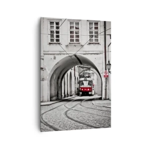 Impression sur toile - Image sur toile - Un tramway noir et blanc dans une rue historique de la ville - 70x100cm - Dans le labyrinthe de la ville - Décoration murale moderne pour le salon et la chambre ARTTOR
