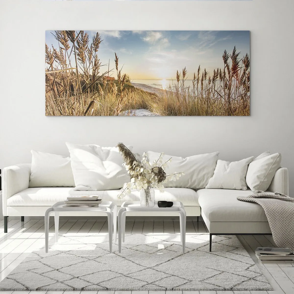 Impression sur verre - Image sur verre - Une plage pittoresque avec de l'herbe et le soleil couchant - 140x50cm - Plage du nord - Décoration murale moderne pour le salon et la chambre ARTTOR