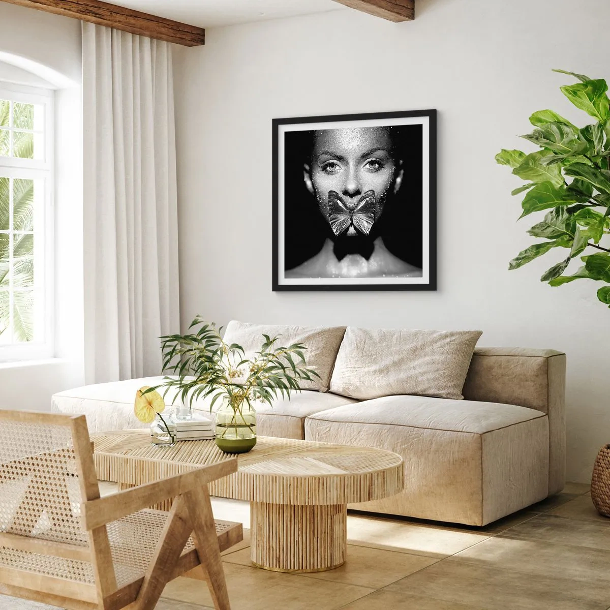 Affiche dans un cadre noir - Poster - Baiser papillon - 60x60 cm