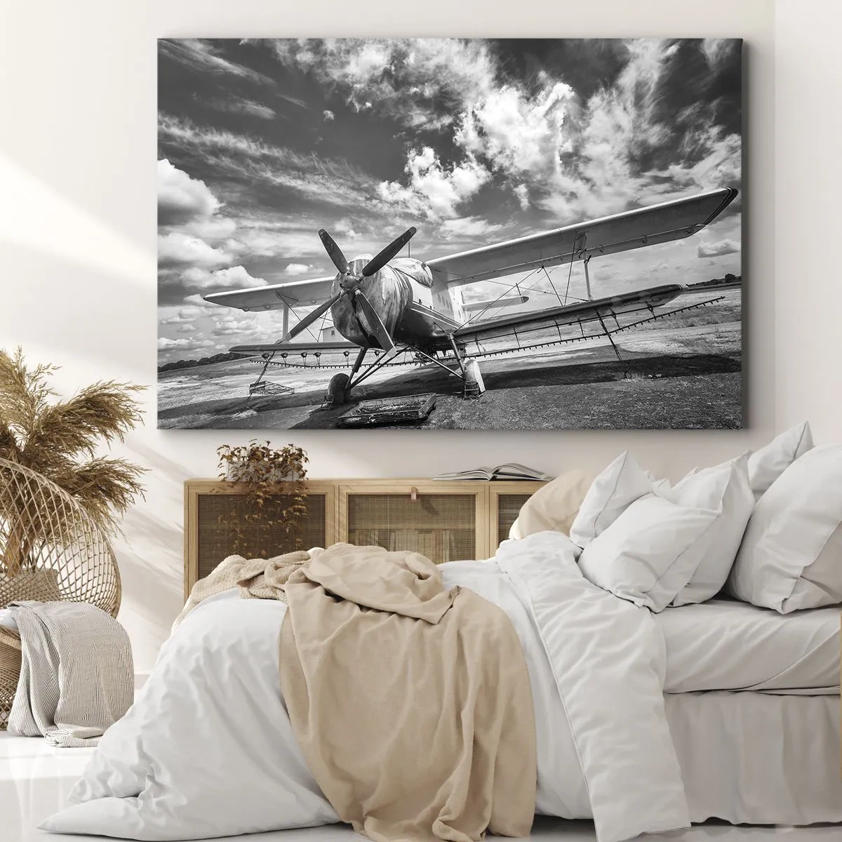 Impression sur toile - Image sur toile - Un vieil avion à l'aéroport en noir et blanc - 120x80cm - Je suis impatient! - Décoration murale moderne pour le salon et la chambre ARTTOR