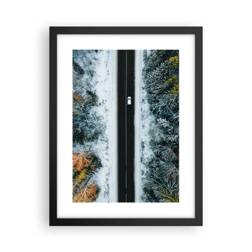 Affiche dans un cadre noir - Poster - Couper à travers la forêt d'hiver - 30x40 cm