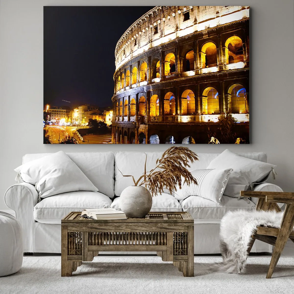 Impression sur toile - Image sur toile - Le Colisée illuminé par les lumières la nuit à Rome - 70x50cm - Il est temps de commencer les Jeux - Décoration murale moderne pour le salon et la chambre ARTTOR