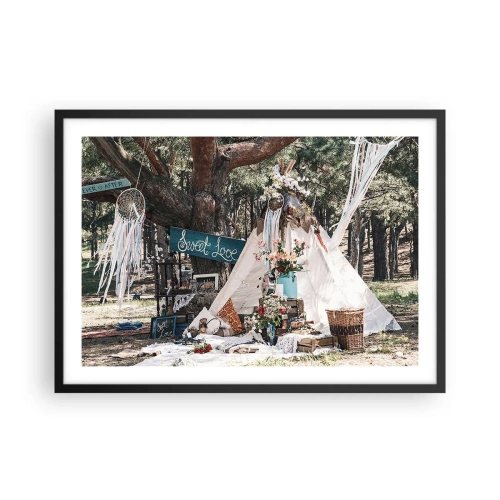 Affiche dans un cadre noir - Poster - Décoration bohème avec un tipi dans la forêt - 70x50cm - Make love… - Décoration murale moderne pour le salon et la chambre ARTTOR