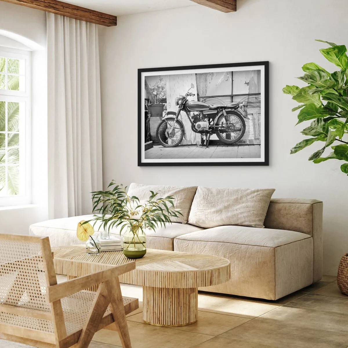 Affiche dans un cadre noir - Poster - Photo en noir et blanc d'une moto classique - 100x70cm - Classique au dessus de tout - Décoration murale moderne pour le salon et la chambre ARTTOR