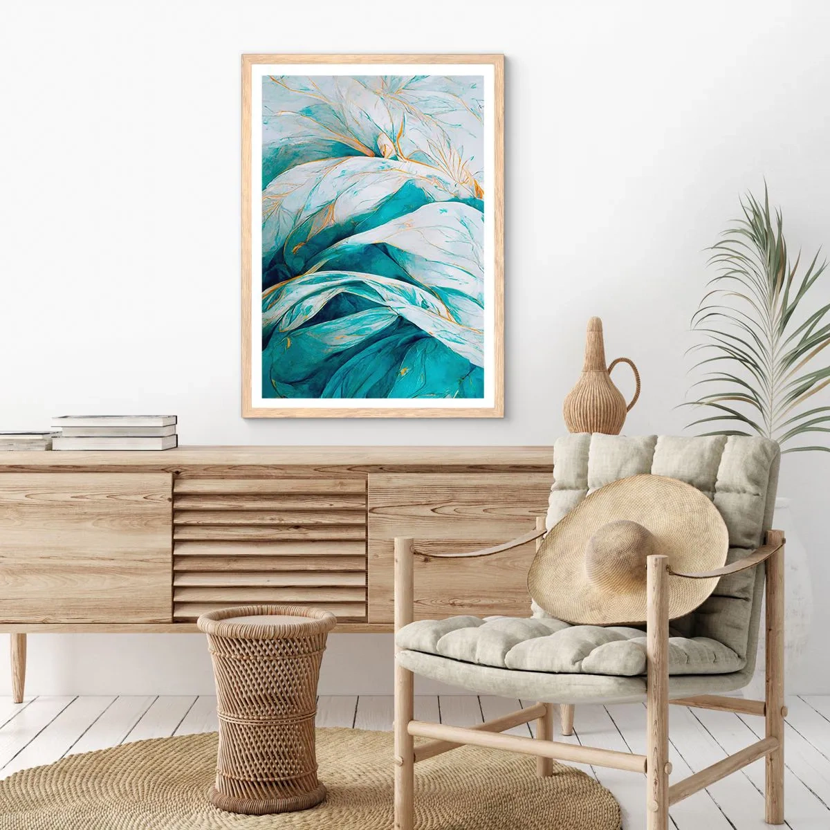 Affiche dans un chêne clair - Poster - Abstraction bleue avec un motif doré - 70x100 cm